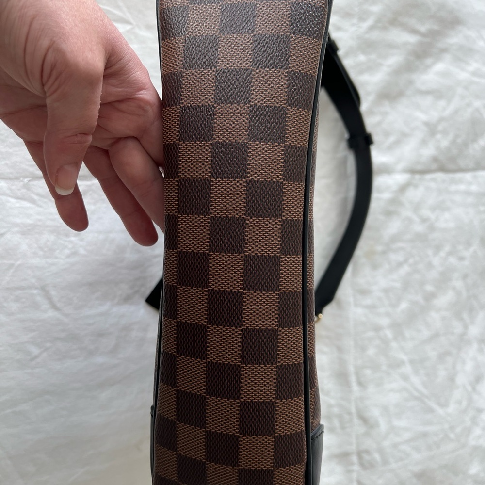 Louis Vuitton Odeon NM PM Damier Leather Shoulder
Bag - Picture 8 of 8
